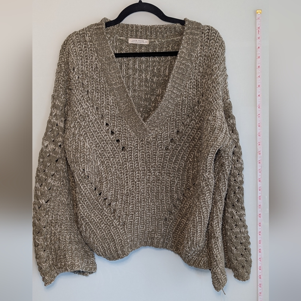 12th Tribe Chunky V-Neck Sweater in Olive Taupe